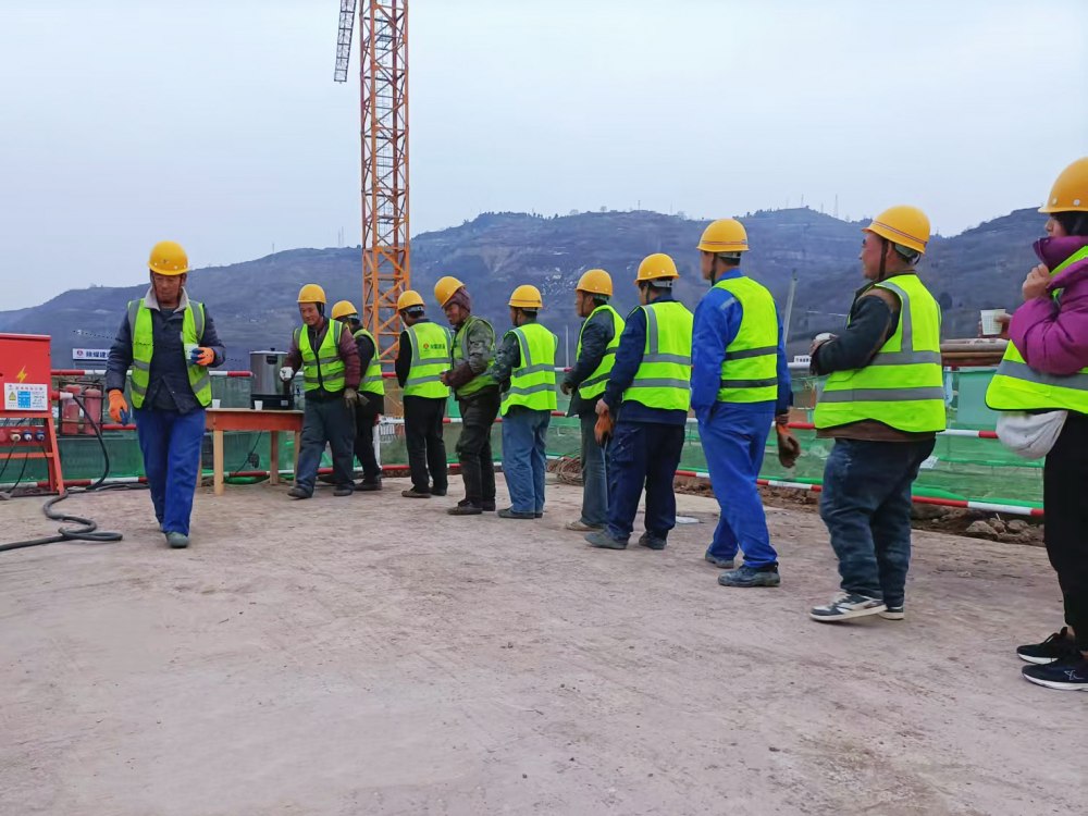 陜煤建設(shè)韓城分公司土建六項(xiàng)目部：跑好新春“第一棒”，韓城北站物流集運(yùn)中心項(xiàng)目樁基礎(chǔ)建設(shè)階段性工程圓滿完成