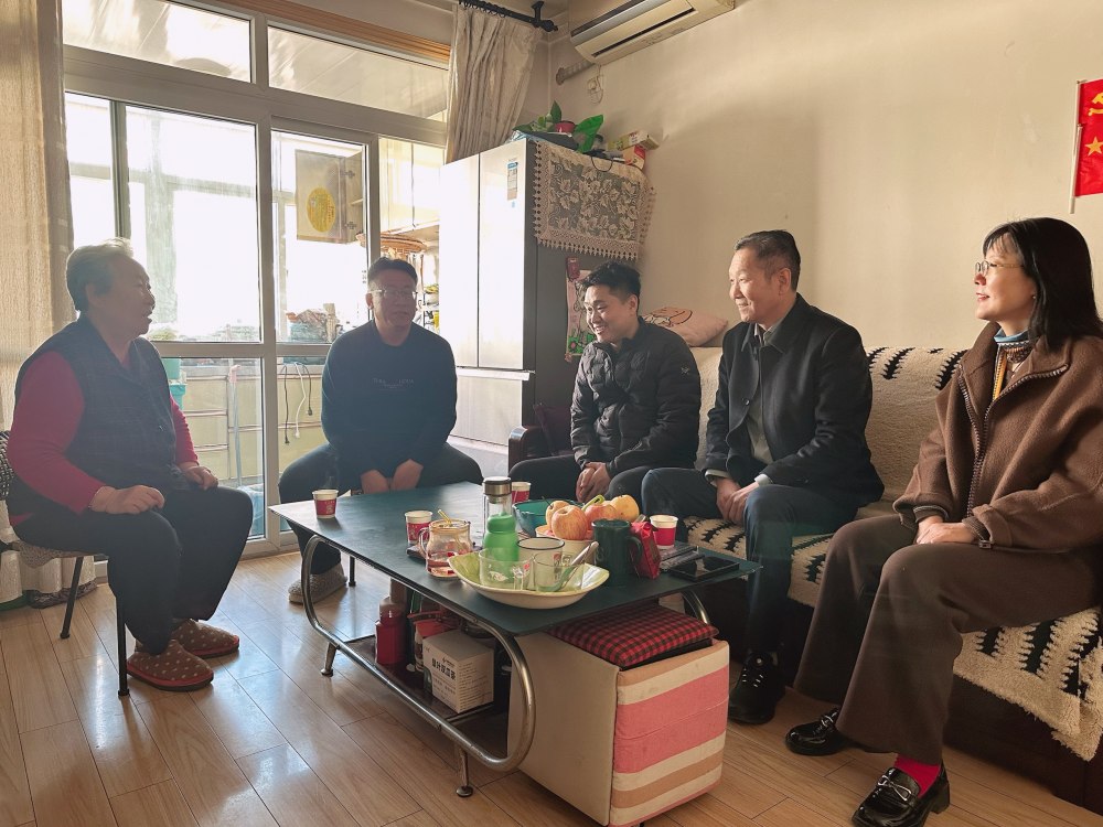 陜煤建設(shè)天工公司開展春節(jié)前走訪慰問活動(dòng)