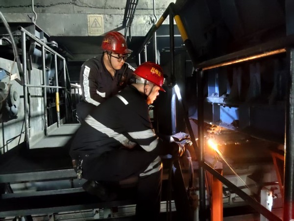 陜煤建設(shè)洗選煤運(yùn)營公司澄合山陽運(yùn)營項(xiàng)目部：新春守崗“不打烊”，匠心護(hù)航“保安康”