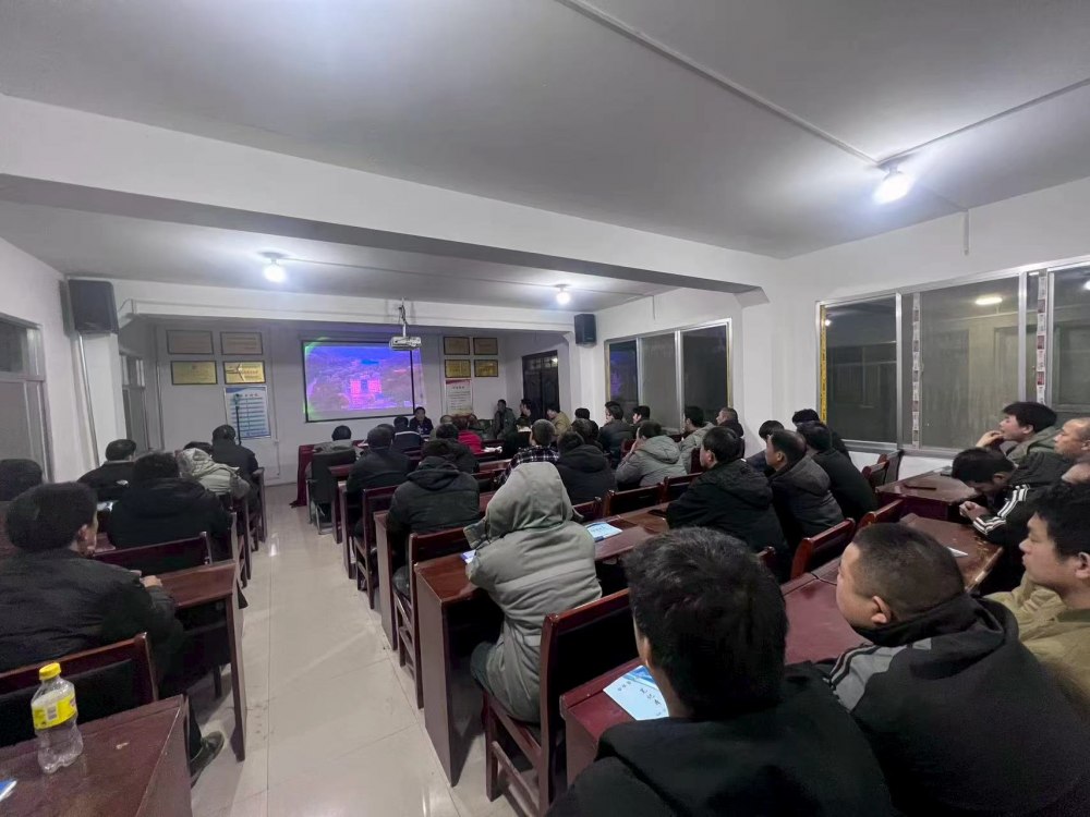 陜煤建設(shè)煤礦運營服務(wù)分公司：強基固本激活安全管理“小單元”