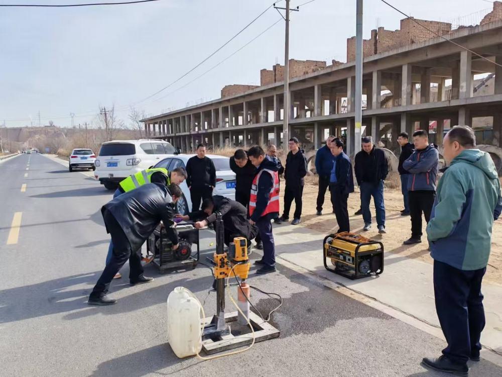 陜煤建設(shè)榆林公司承建的榆神熱電至南七路供熱管網(wǎng)工程N(yùn)2標(biāo)段順利通過(guò)竣工驗(yàn)收