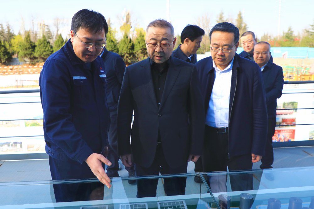 陜西省發(fā)展改革委黨組書記、主任王青峰蒞臨銅創(chuàng)能材項目調研指導工作