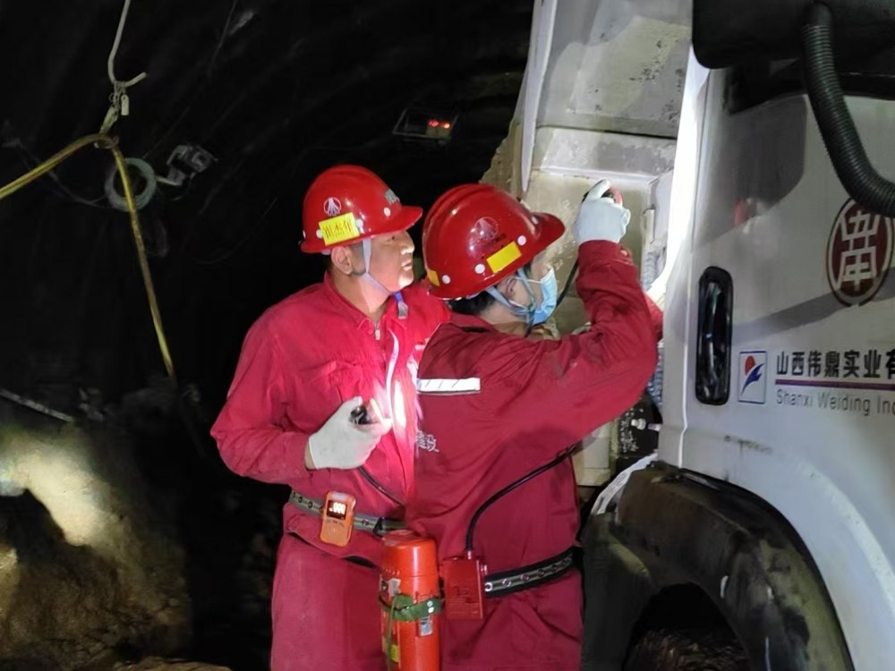 陜煤建設(shè)礦建三公司：學(xué)標(biāo)準(zhǔn) 查隱患 促整改 守牢安全底線